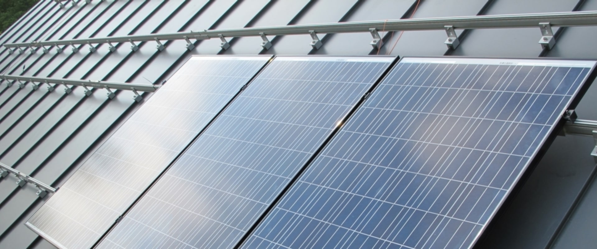 Can solar panels be installed on a metal roof?