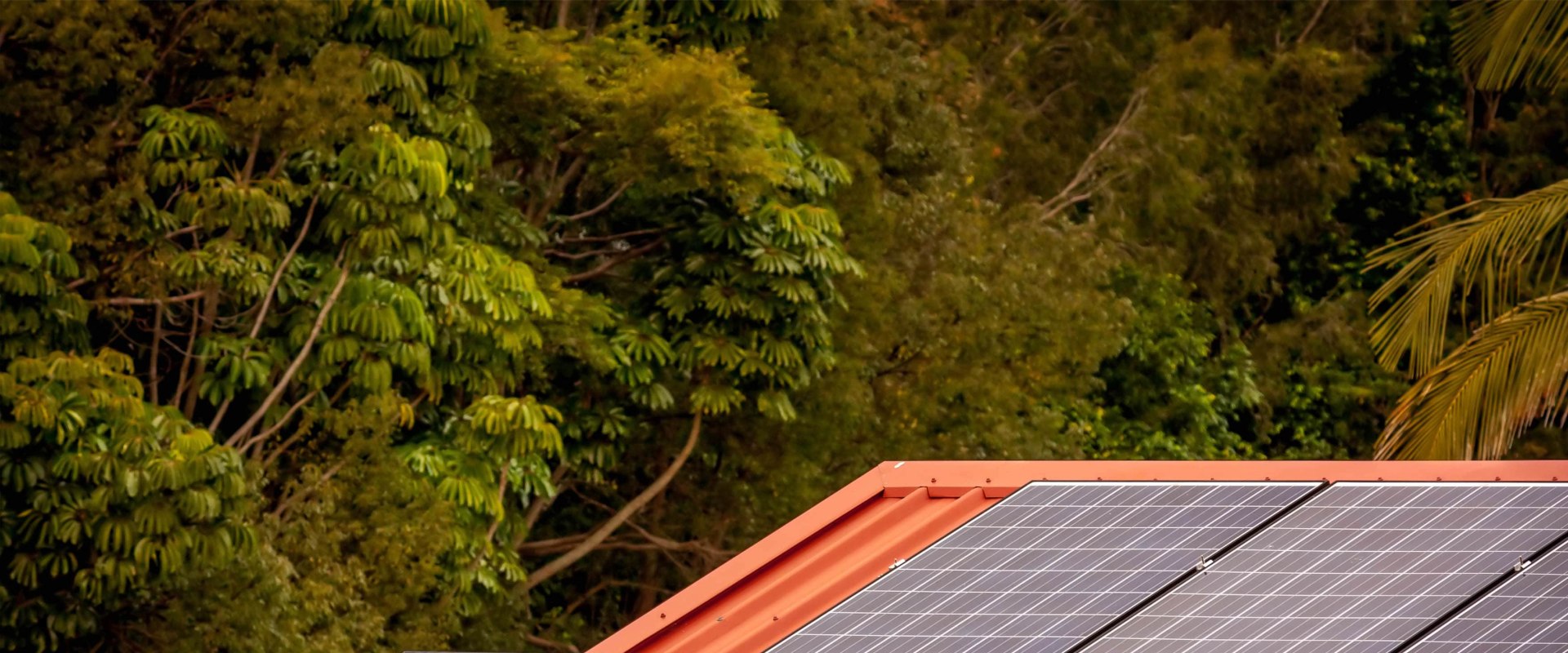 What are the 10 disadvantages of solar energy?