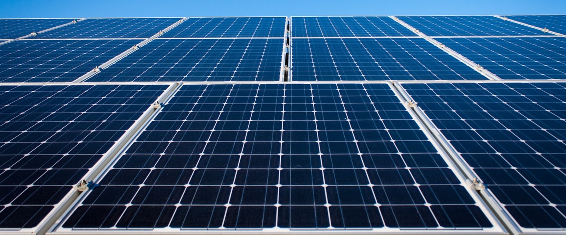 What are the main disadvantages of using solar panels?